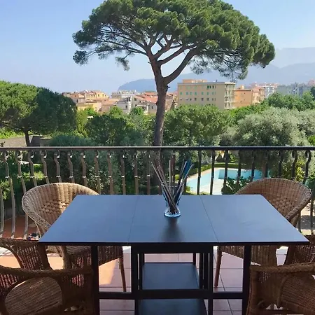 Cozy * Sorrento